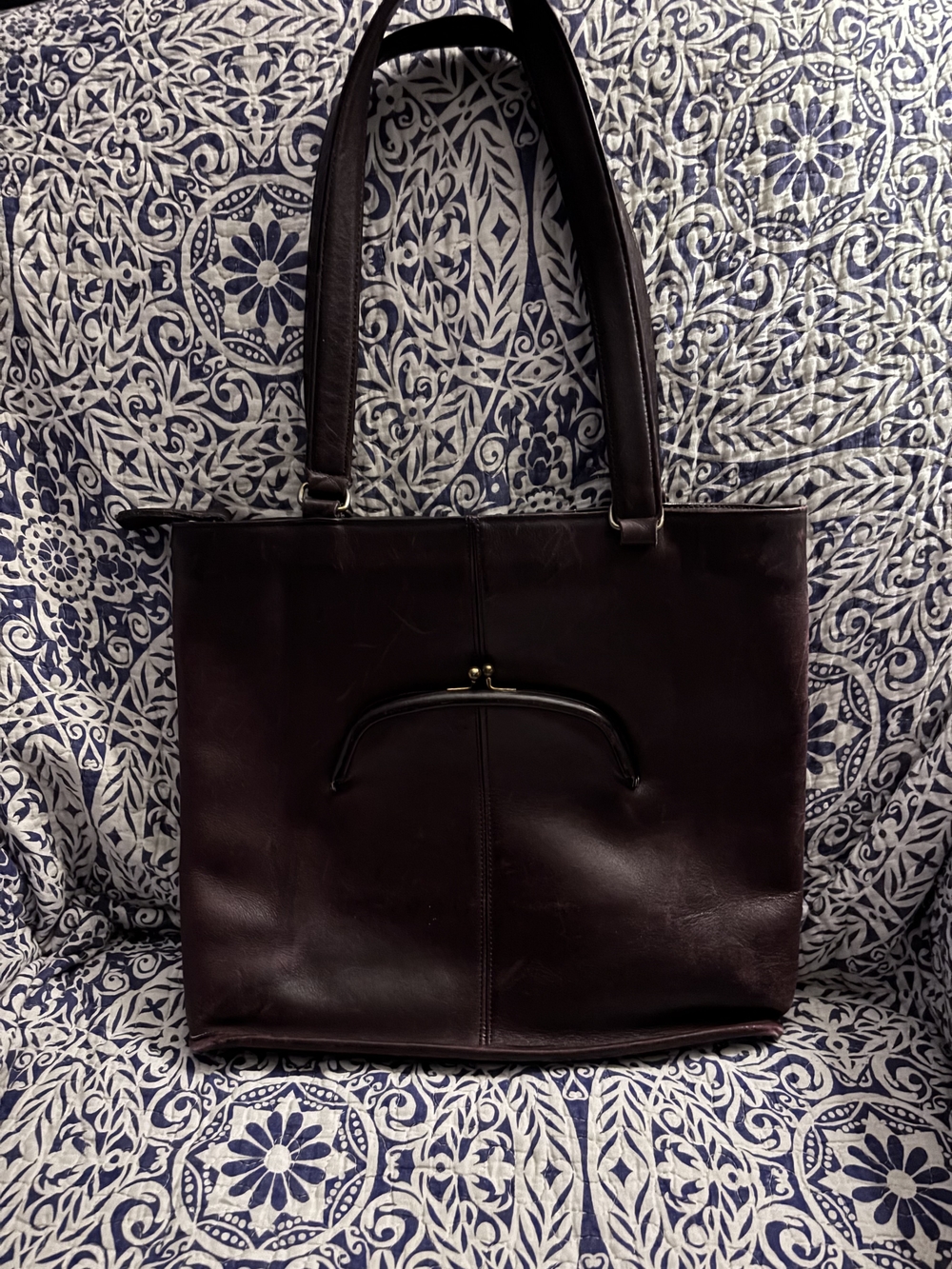 Coach Women's Shoulder Tote in Deep Burgundy